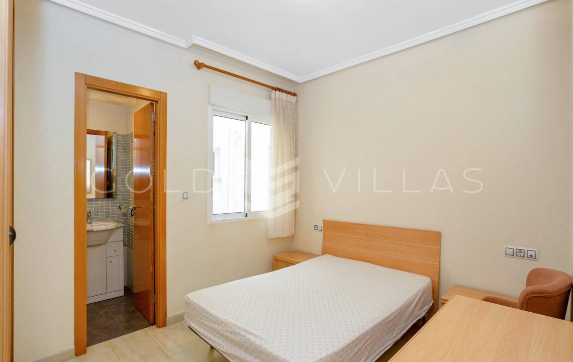 Sale - Flat - Centro - Torrevieja