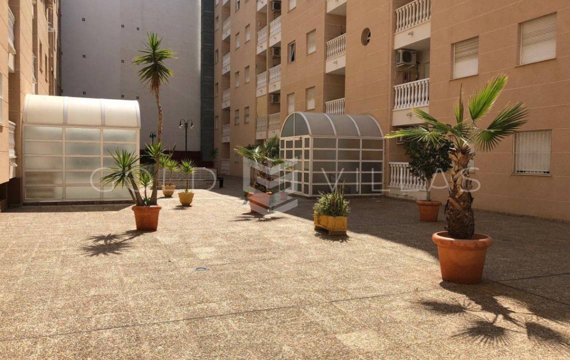 Venta - Apartamento - Estacion de autobuses - Torrevieja