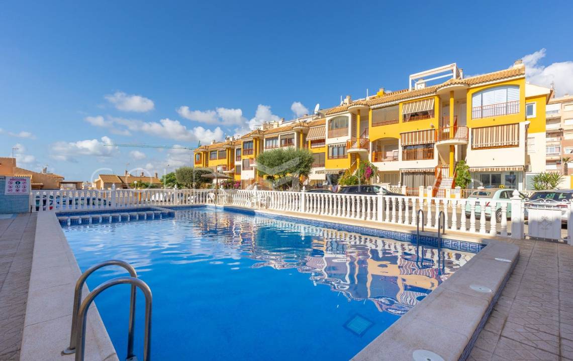 Sale - Ground floor apartment - Torreblanca - Torrevieja