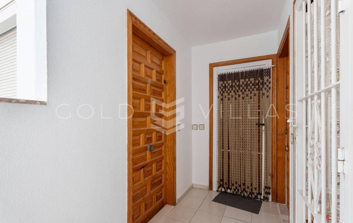 Sale - Apartment - Playa de los locos - Torrevieja