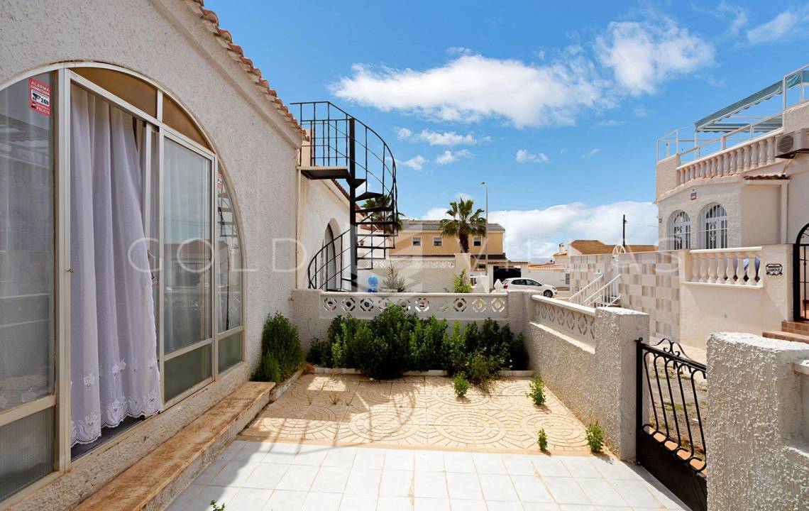 Sale - Terraced house - San luis - Torrevieja