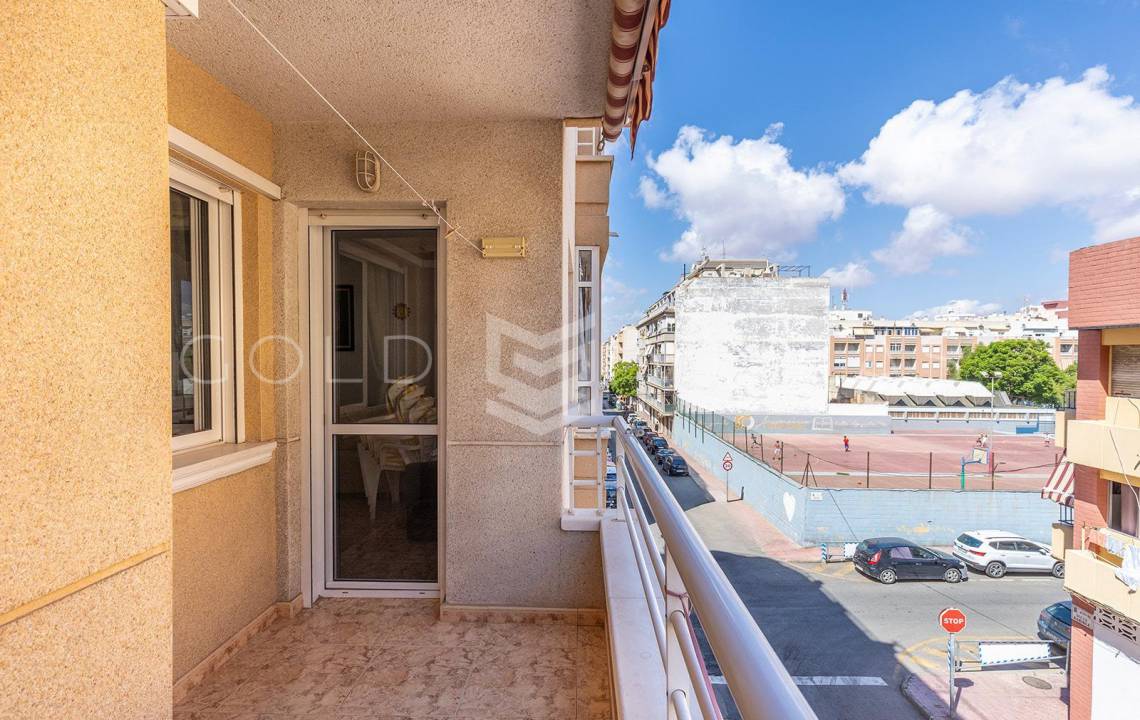 Venta - Apartamento - Estacion de autobuses - Torrevieja